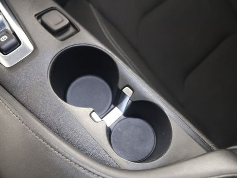 Used 2021 Chevrolet Camaro LT RWD image 27