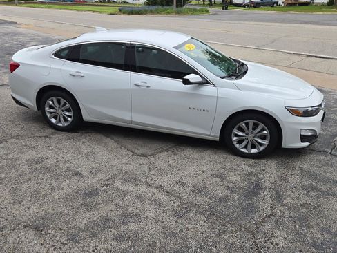 Used 2024 Chevrolet Malibu LT FWD image 9