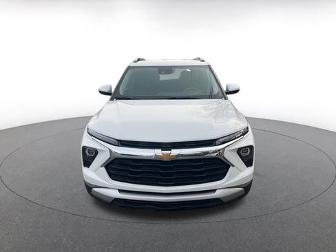 Used 2025 Buick Encore GX Preferred image 2