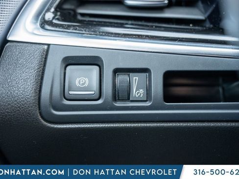Used 2021 Cadillac XT6 Premium Luxury w/ LPO, Floor Liner Package AWD/4WD image 13
