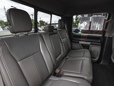 Used 2018 Ford F150 Lariat w/ Equipment Group 501A Mid AWD/4WD image 32