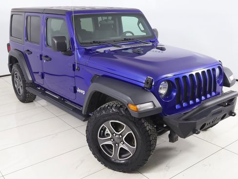 Used 2018 Jeep Wrangler Unlimited Sport S image 16