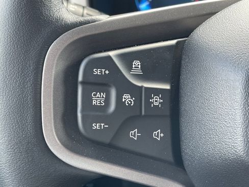 New 2025 Ford Bronco Outer Banks image 8