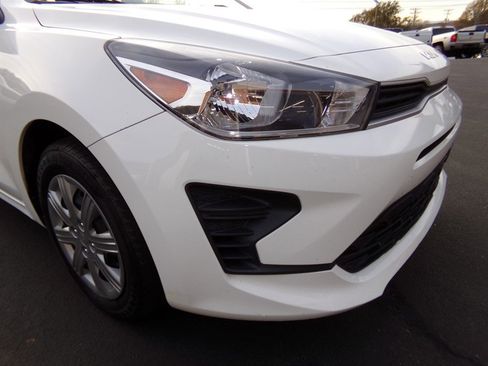 Used 2023 Kia Rio LX image 5
