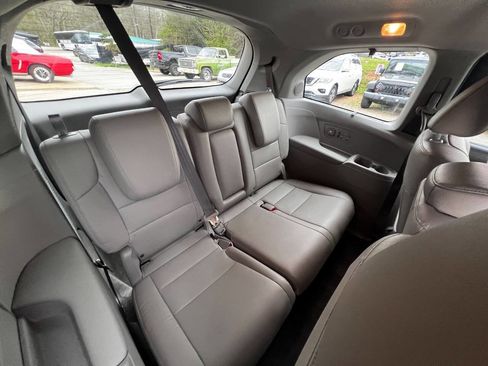 Used 2015 Honda Odyssey Touring Elite image 11