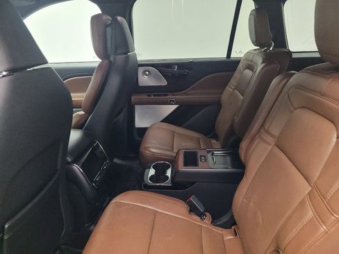 Used 2020 Lincoln Aviator Reserve w/ Equipment Group 201A RWD image 18