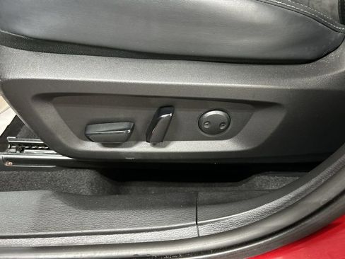 Used 2024 Mitsubishi Outlander SE AWD/4WD image 10
