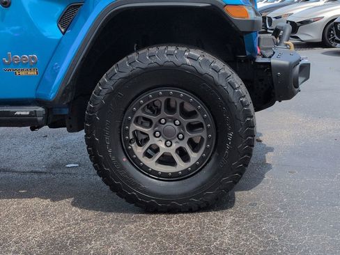 Used 2023 Jeep Wrangler Unlimited Rubicon 392 w/ Xtreme Recon 35" Tire Package AWD/4WD image 11