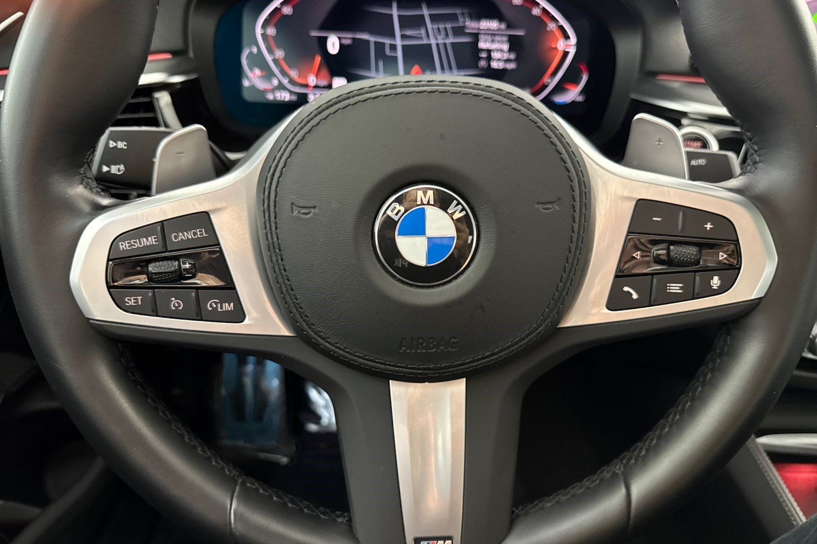 Used 2023 BMW 540i w/ M Sport Package RWD image 11