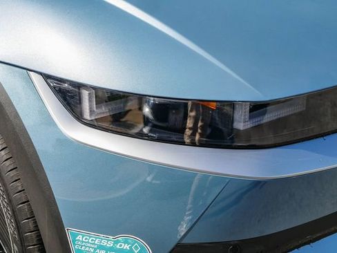 Certified 2025 Hyundai Ioniq 5 SEL RWD image 11