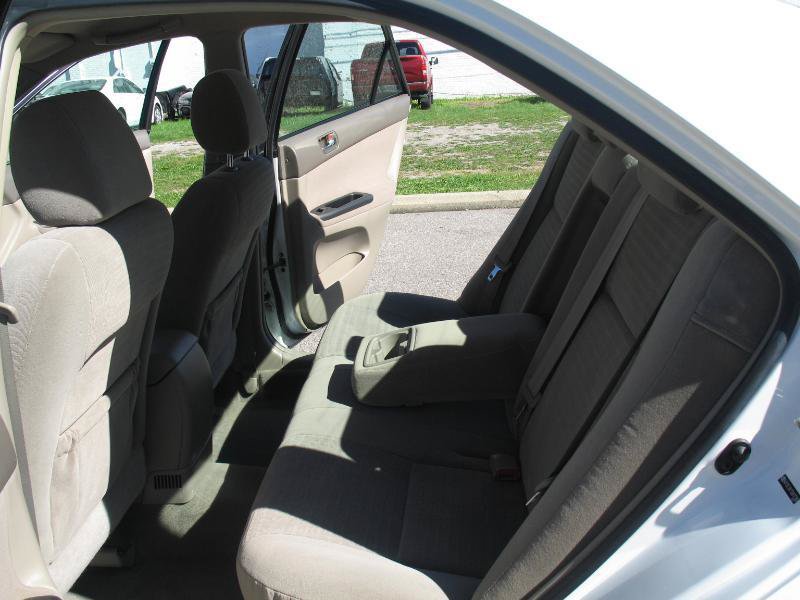 Used 2005 Toyota Camry LE FWD image 22