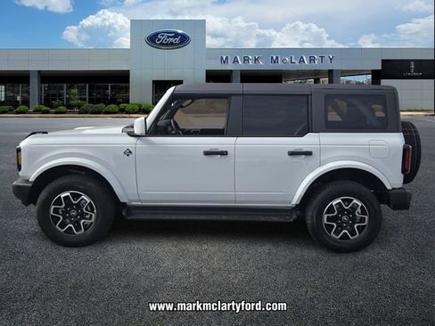 New 2026 Ford Bronco Outer Banks AWD/4WD image 2