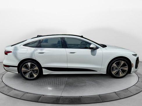 New 2025 Audi A6 e-tron Premium Plus image 8