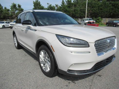 Used 2022 Lincoln Corsair FWD image 3