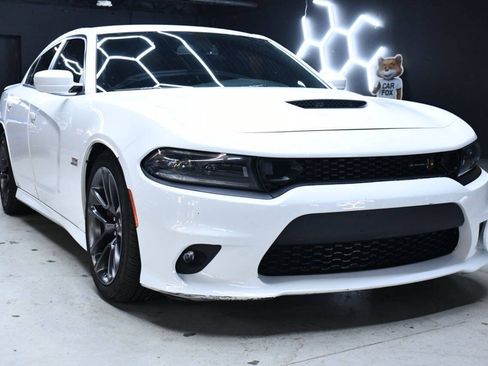 Used 2022 Dodge Charger Scat Pack RWD image 13