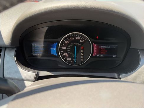Used 2013 Ford Edge SEL FWD image 8