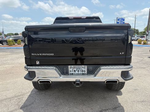 Used 2020 Chevrolet Silverado 1500 LT w/ Texas Edition AWD/4WD image 4