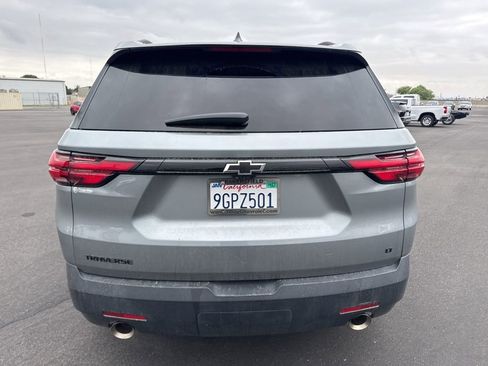 Certified 2023 Chevrolet Traverse LT FWD image 3