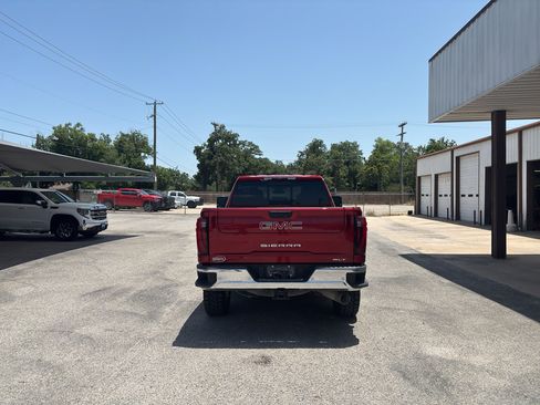 Used 2024 GMC Sierra 2500 SLT w/ SLT Premium Package AWD/4WD image 6