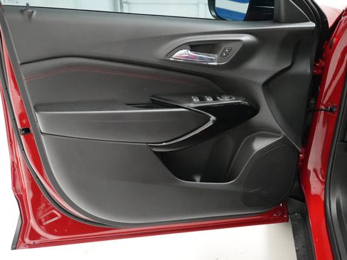 New 2026 Chevrolet Trax RS w/ Driver Confidence Package image 12