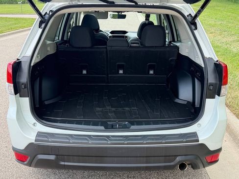Used 2022 Subaru Forester Premium w/ Popular Package #1 AWD/4WD image 5
