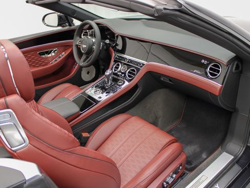 New 2025 Bentley Continental GT Speed image 42
