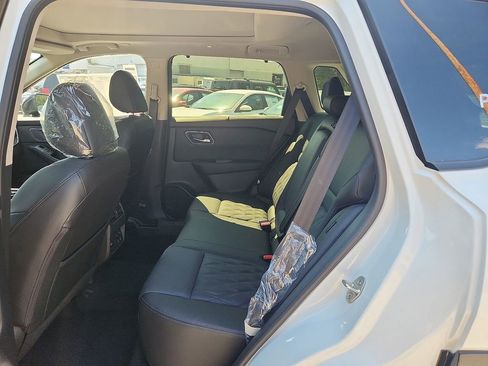 New 2026 Nissan Rogue Platinum w/ Platinum Premium Package image 5