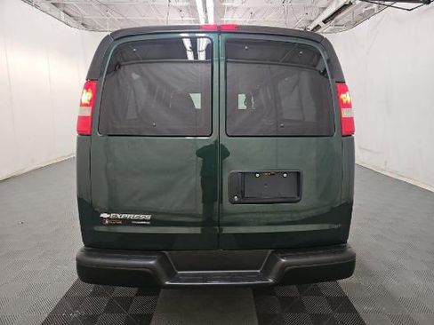 Used 2014 Chevrolet Express 3500 LS RWD image 6