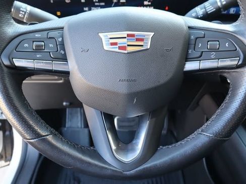 Used 2024 Cadillac XT4 Sport FWD image 11