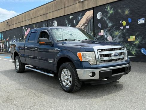 Used 2013 Ford F150 XLT w/ Luxury Equipment Group AWD/4WD image 45
