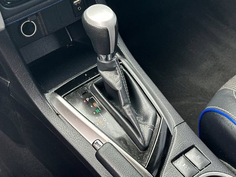 Used 2019 Toyota Corolla SE FWD image 20
