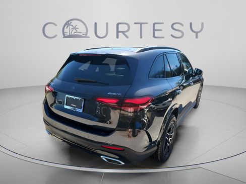 Certified 2026 Mercedes-Benz GLC 300 4MATIC image 4