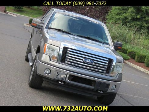 Used 2012 Ford F150 XLT w/ XLT Chrome Pkg image 14