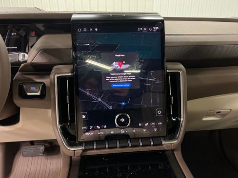 New 2026 GMC Yukon XL Denali image 23