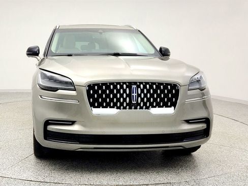 Used 2023 Lincoln Aviator Grand Touring w/ Equipment Group 301A AWD/4WD image 2