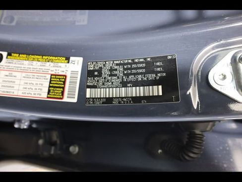 Used 2024 Toyota Grand Highlander AWD image 31