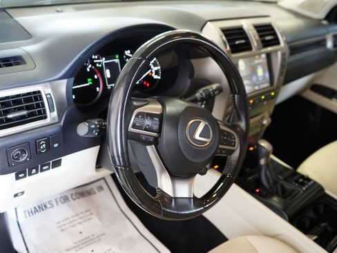Used 2020 Lexus GX 460 Premium AWD/4WD image 15