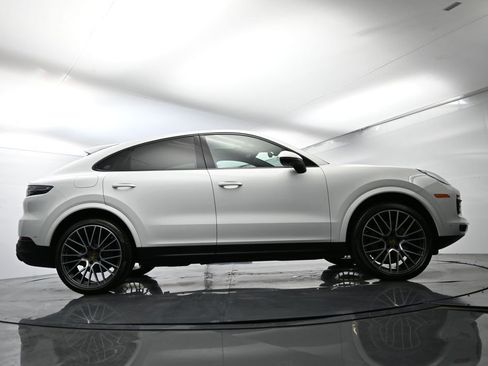 Certified 2023 Porsche Cayenne S image 55