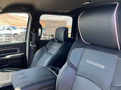 New 2026 RAM 2500 Laramie w/ Sport Appearance Package AWD/4WD image 16