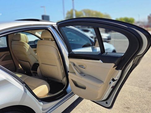 Used 2013 BMW 535i Sedan RWD image 42