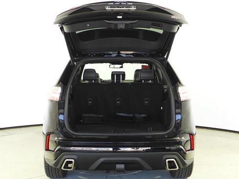 Used 2023 Ford Edge ST AWD/4WD image 10