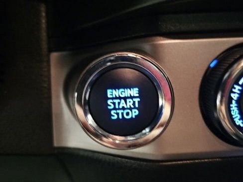 Used 2023 Toyota Tacoma SR5 image 22