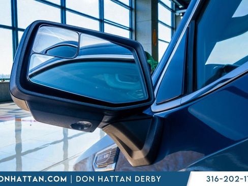 Used 2024 GMC Sierra 1500 SLT image 33