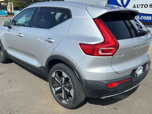 Used 2019 Volvo XC40 T5 Inscription AWD/4WD image 13