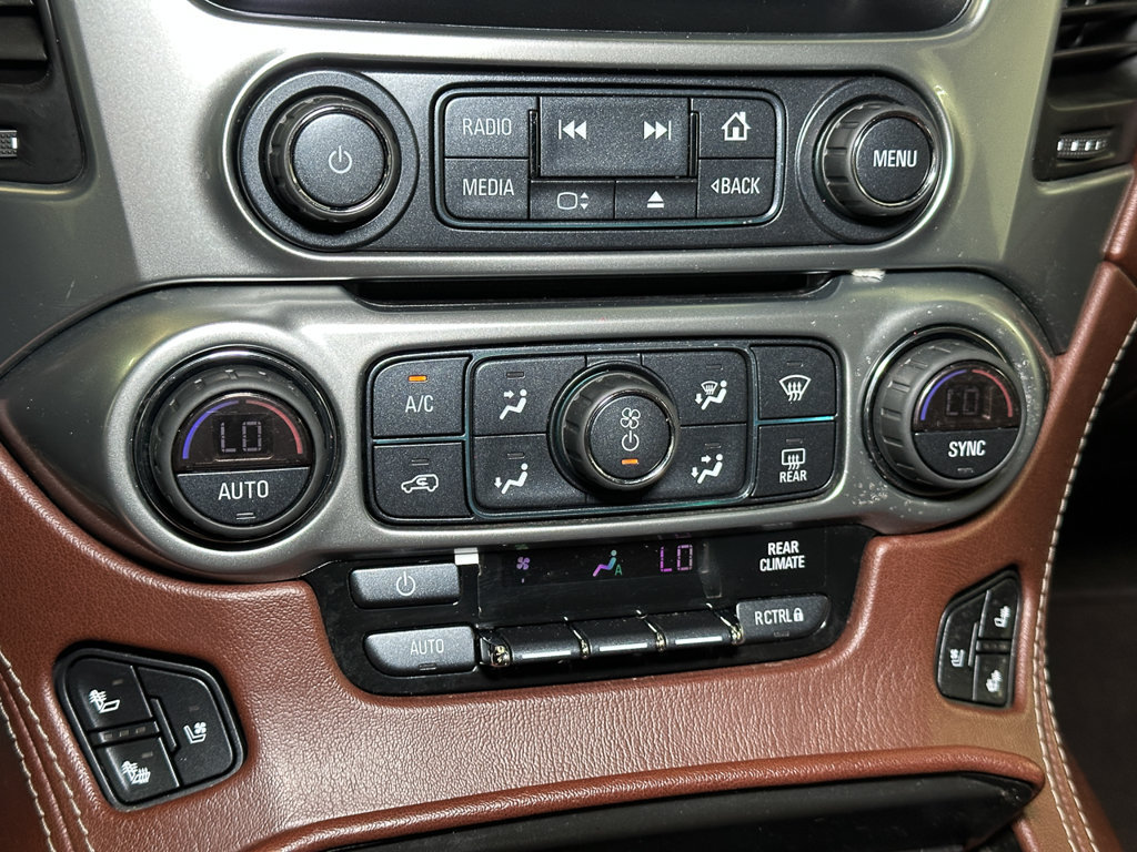 Used 2018 Chevrolet Tahoe Premier AWD/4WD image 37