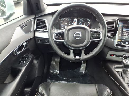 Used 2016 Volvo XC90 T6 R-Design w/ Protection Package Plus image 5