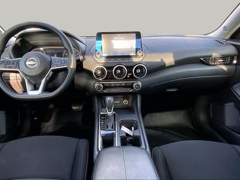 Used 2024 Nissan Sentra SV FWD image 15