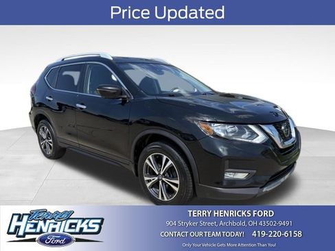 Used 2019 Nissan Rogue S AWD/4WD image 1