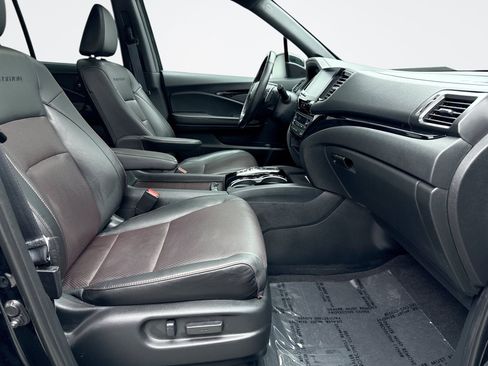 Used 2023 Honda Ridgeline Black Edition image 18