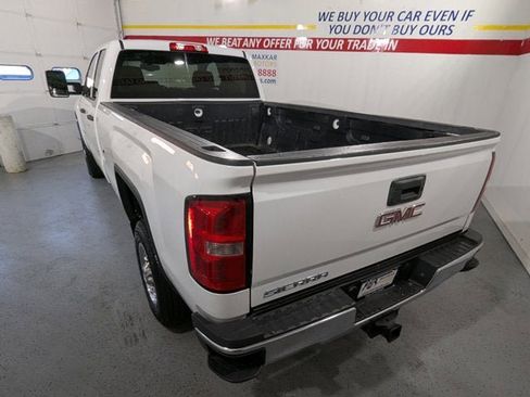 Used 2019 GMC Sierra 2500 4x4 Double Cab w/ Sierra Convenience Package image 5
